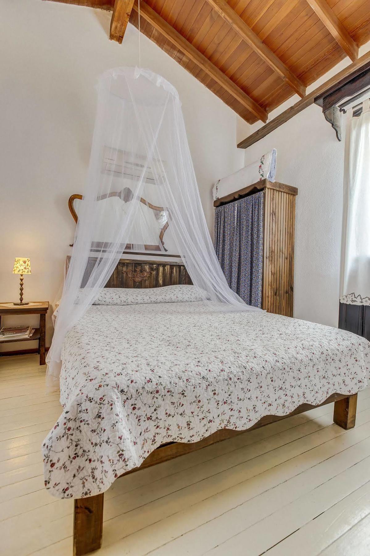 Retro Butik Otel (Adults Only) Кешме Экстерьер фото