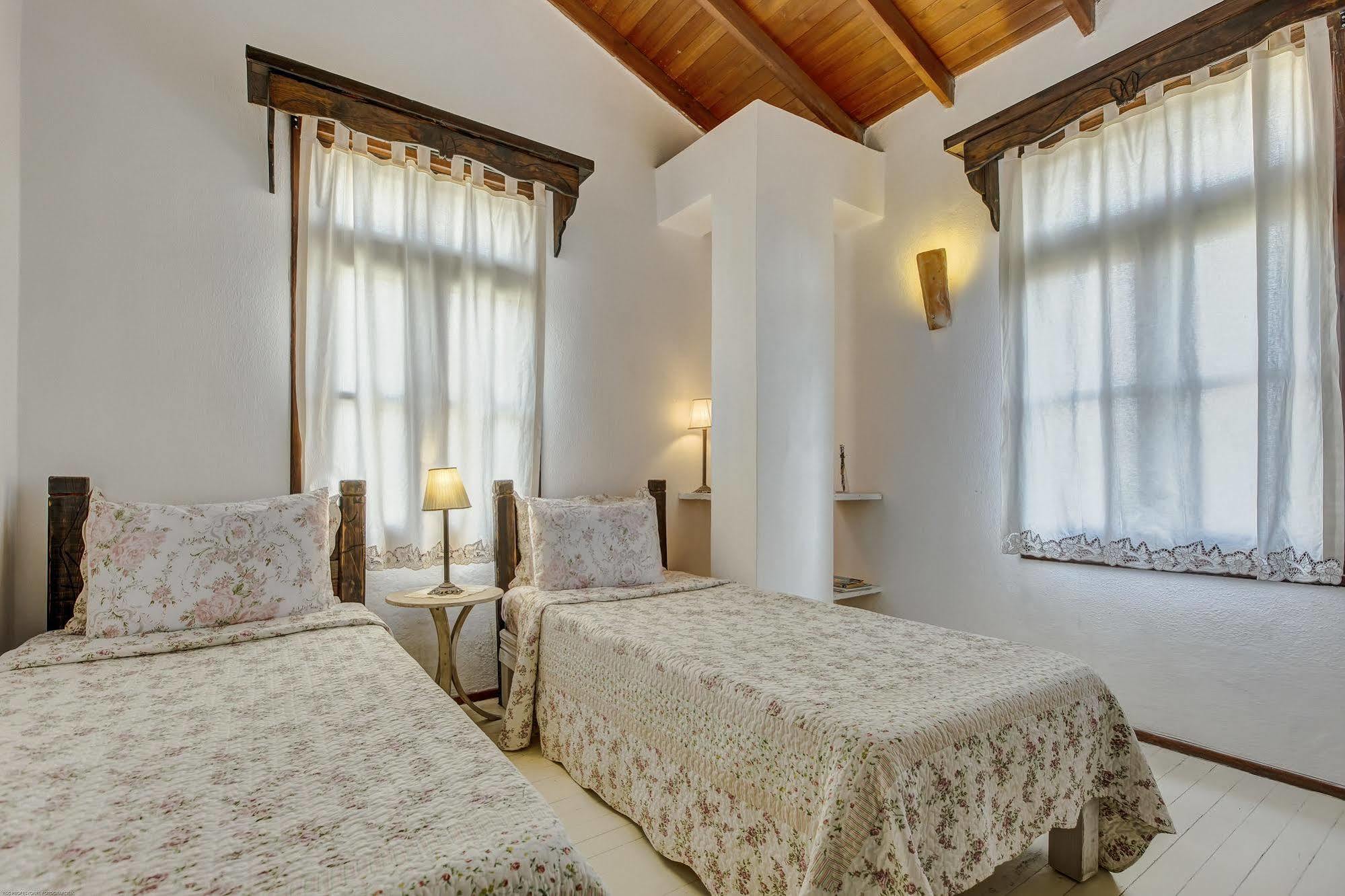 Retro Butik Otel (Adults Only) Кешме Экстерьер фото